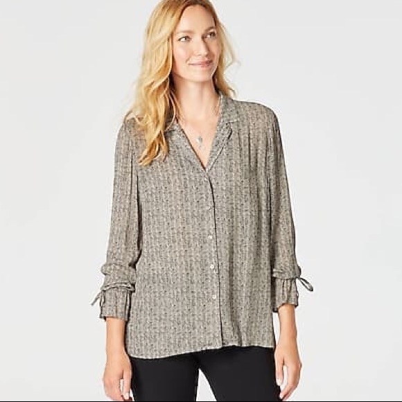 J. Jill Tops - J. Jill Printed Tie-Sleeve Button Down Blouse